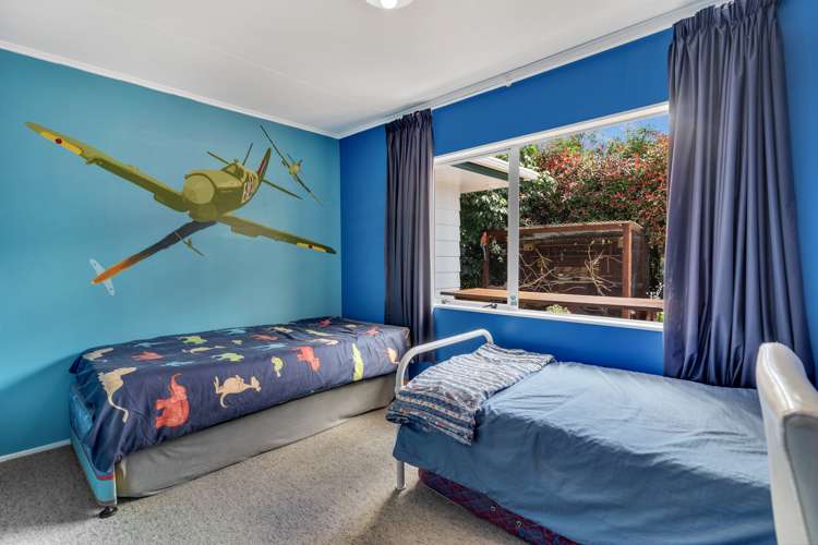 55 Charles Street Carterton_13