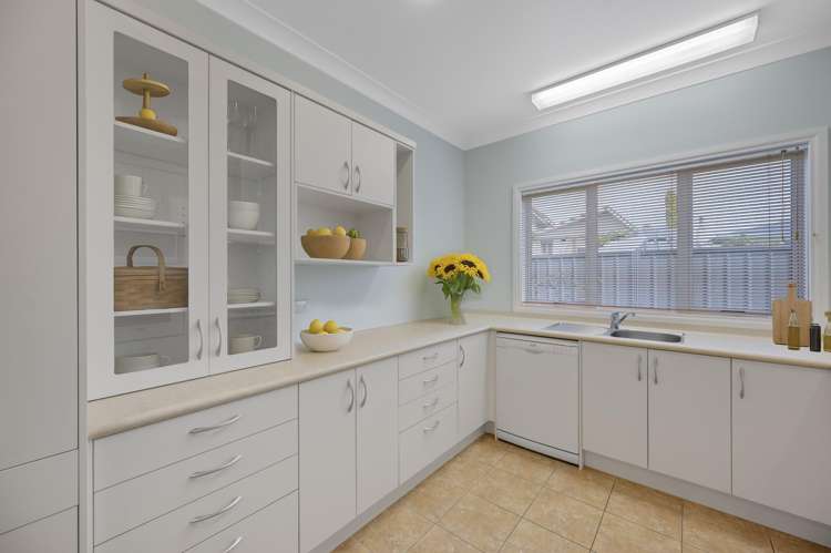 34 Lowry Place Frimley_3