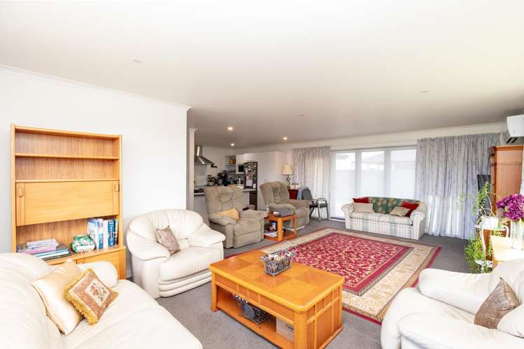 16 Costello Drive Ngatea_4