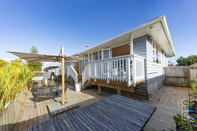 15a Springs Road Parakai_1