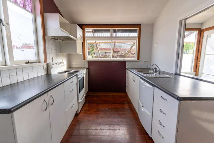 135 Peachgrove Road Hamilton East_12