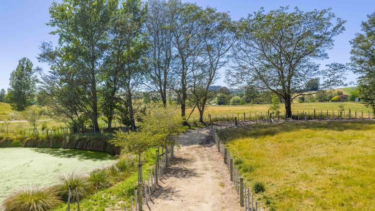 13B Braehead Road Otane_11