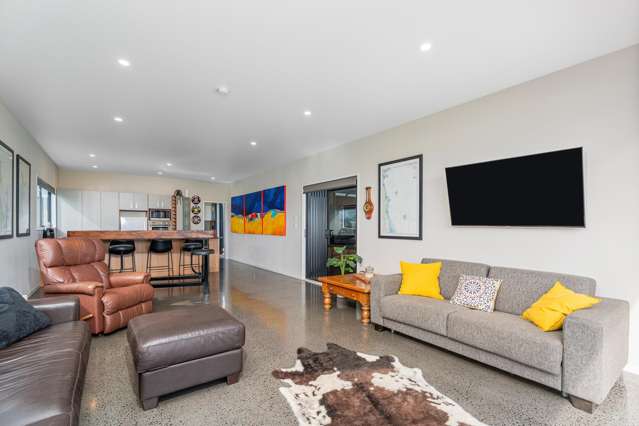 5 Navigation Drive Cooks Beach_4