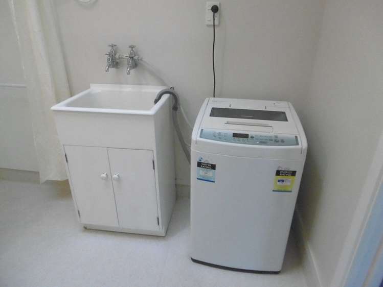 1/8 Witbrock Crescent Burnside_13