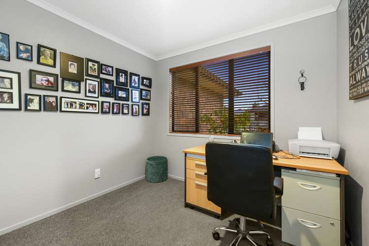 14 Parkwood Place Huntington_15