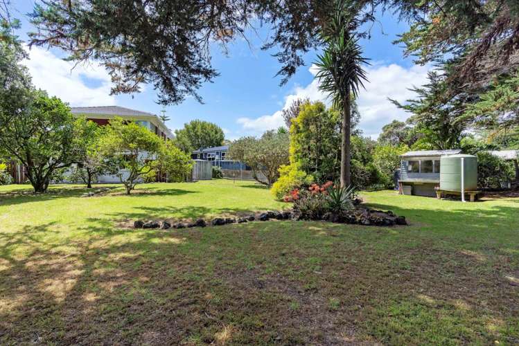 27 First View Avenue Beachlands_28