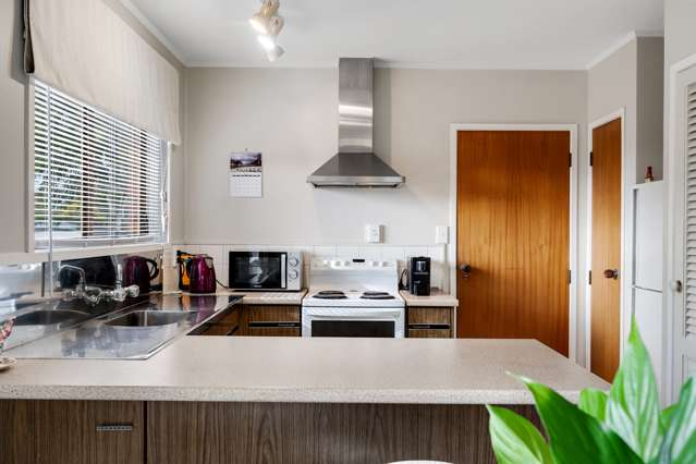 1/81 Cook Street Howick_4