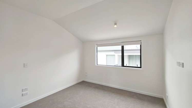 21D Gordon Avenue Forrest Hill_11