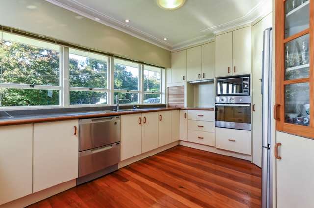 6 Kerr-Taylor Avenue Mount Albert_4