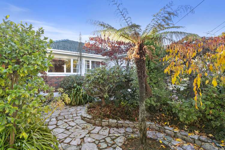 26 Hazel Avenue Caversham_5