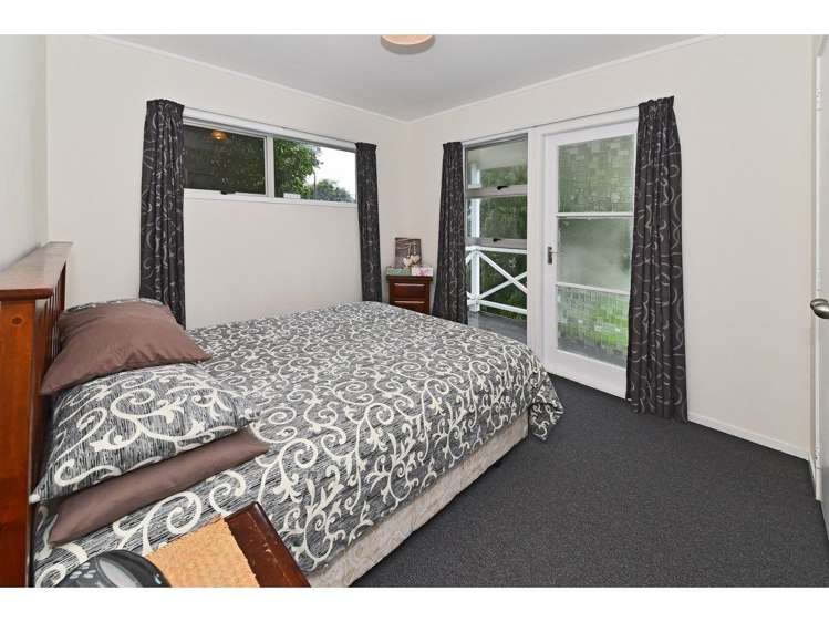 18 Stoll Place Clendon Park_11