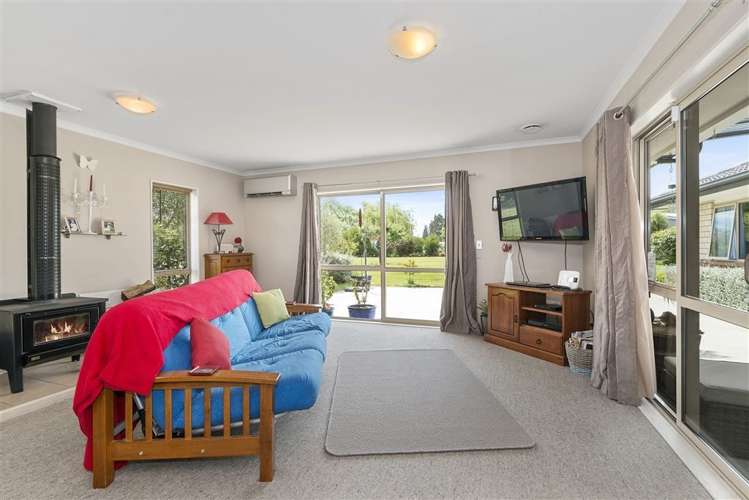 13 John Leith Place Leithfield_13