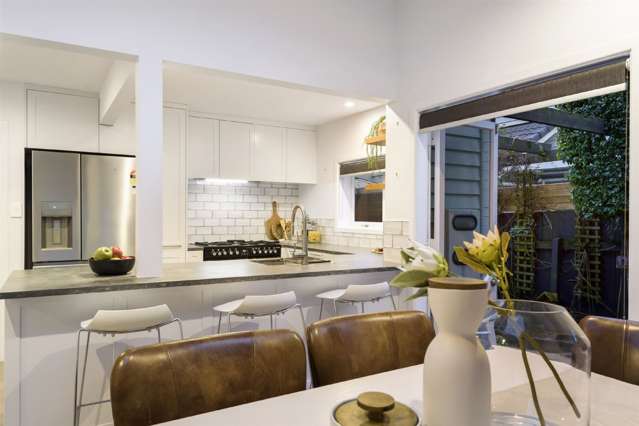 31 Winscombe Street Belmont_1