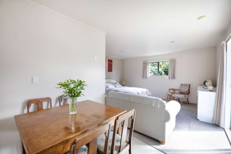 8 Magdalen Crescent Pirimai_24