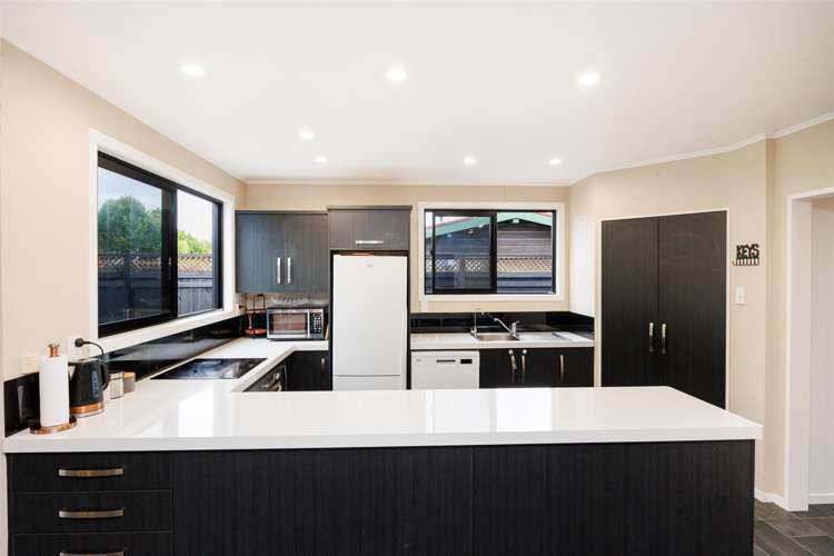 36 Wanganui Road Marton_17