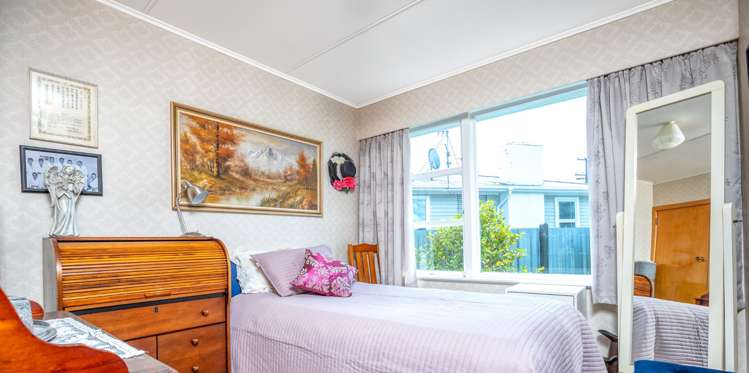 43 Fergusson Street Solway_13