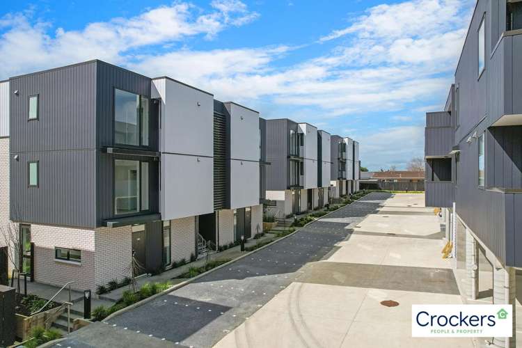 6/14 Treasure Lane 1802_14