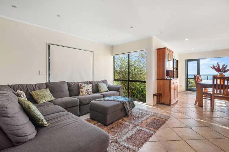 155 Ocean View Road Oneroa_22