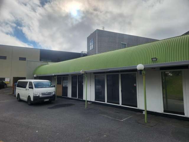 Shop 104/100 Riddiford Street Newtown_2