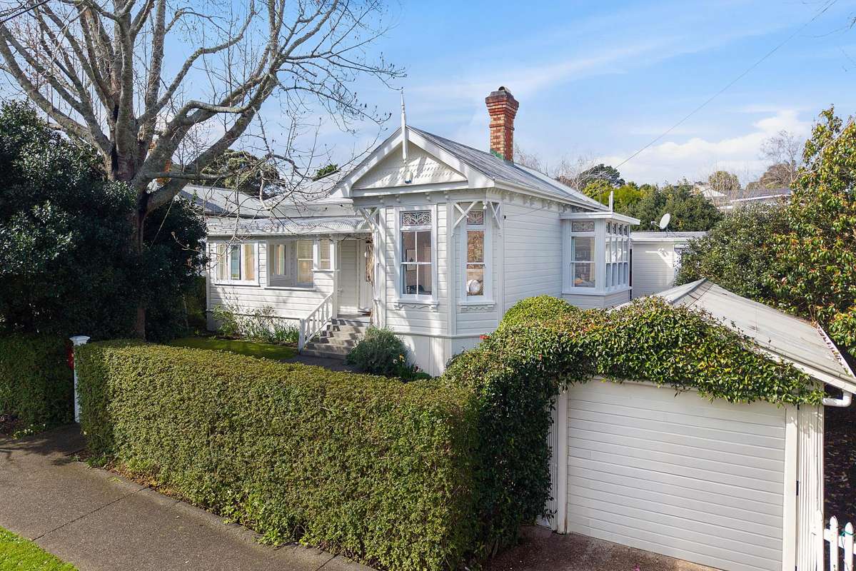 6 Henley Road_0