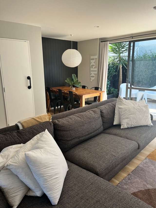 11 Rochdale Way Stoke_2