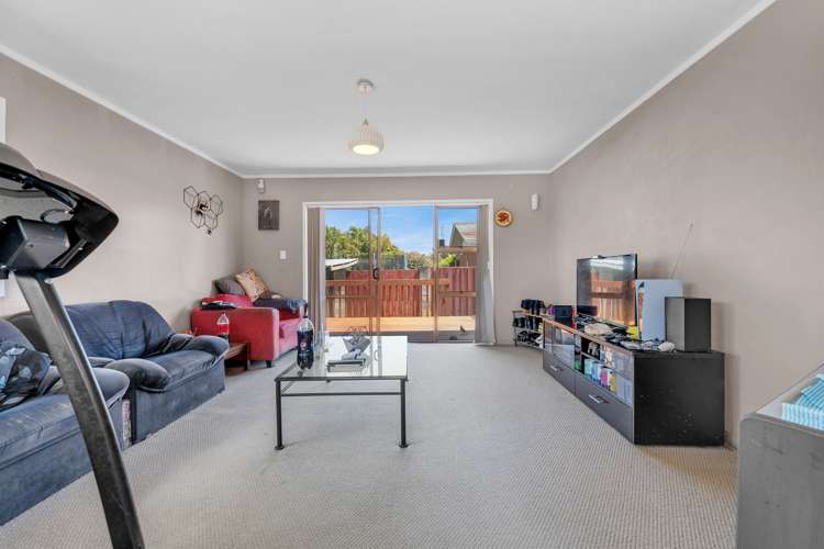 3/34 Latham Avenue Pakuranga_2