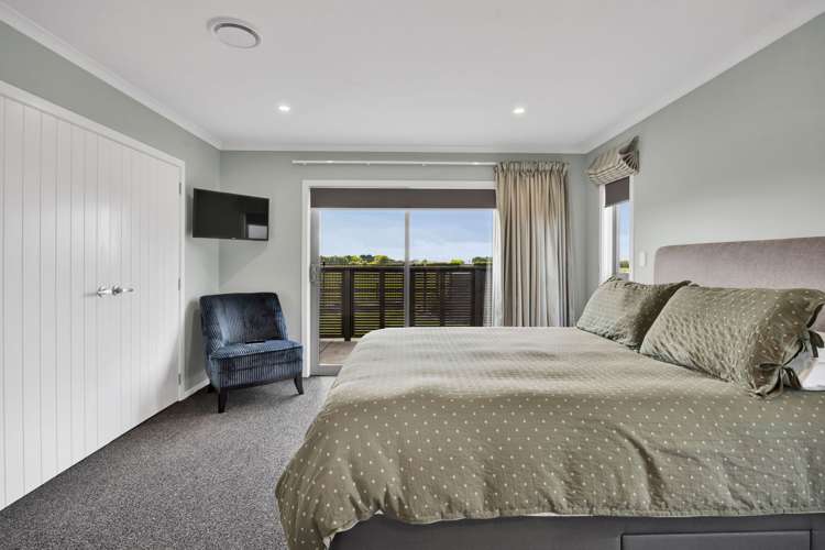 7 Mercade Close Stratford_37