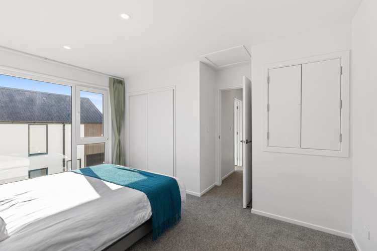 2/61 Waltham Road Sydenham_7