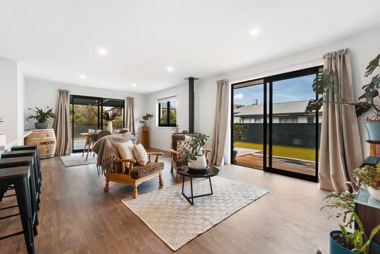69 Wallis Drive Cromwell_6