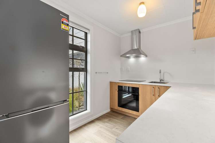 2/56 Sunderland Street_4