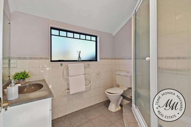 31 Ribbonwood Crescent Goodwood Heights_13