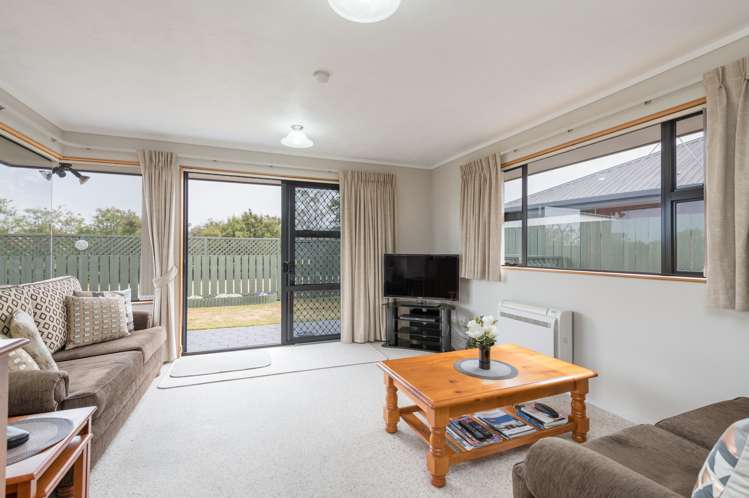 78 Kingsford Drive Stoke_5