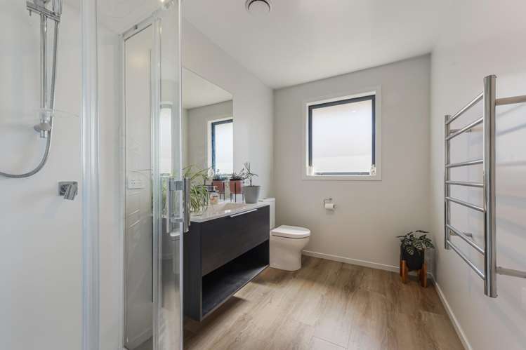 20 Woodley Road Richmond_14