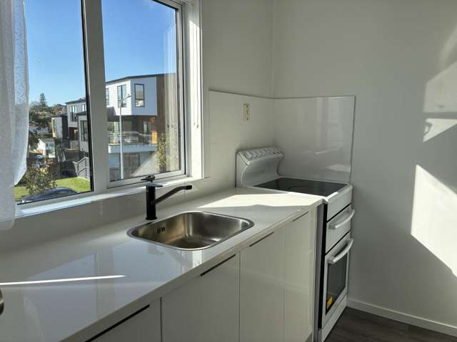 3/6 Cruickshank Crescent 1723_1