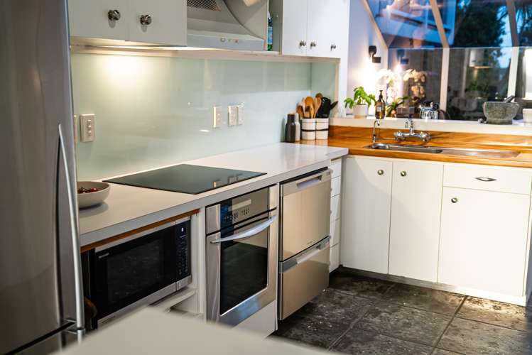 24 Austin Road Greenhithe_10