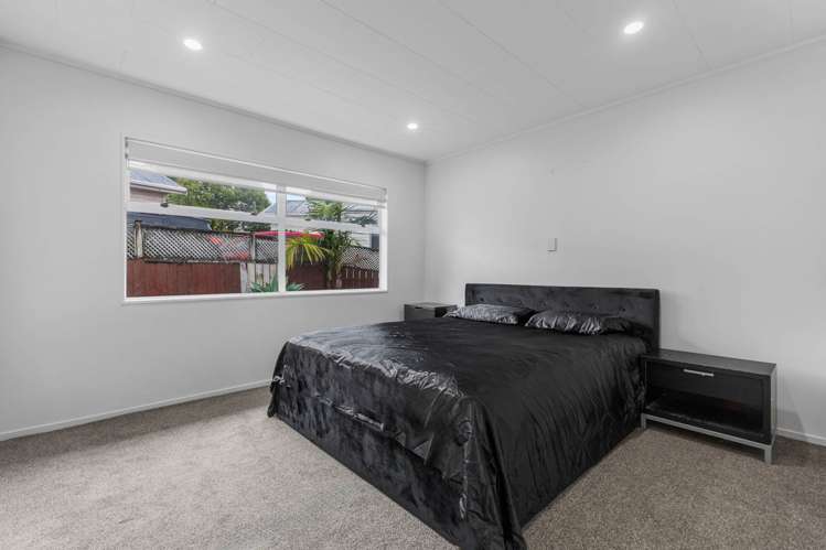 2/12 Phoenix Place Papatoetoe_9