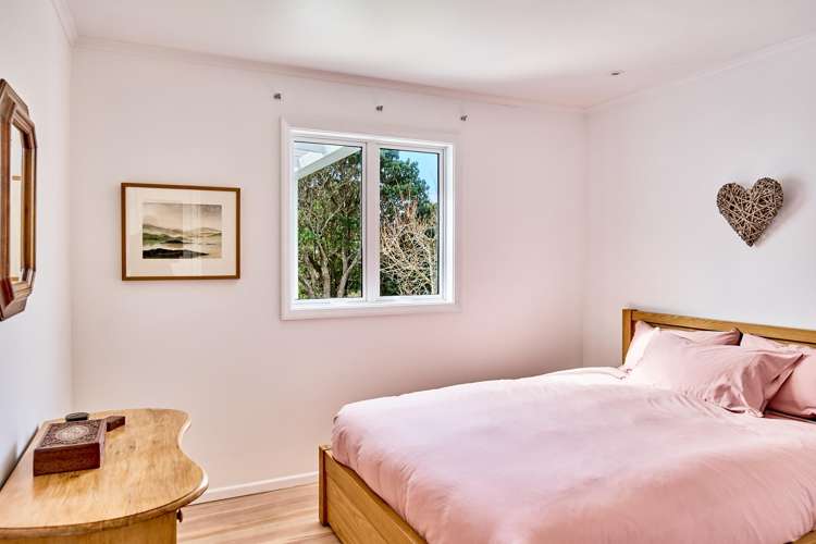 122 Muri Road Pukerua Bay_7