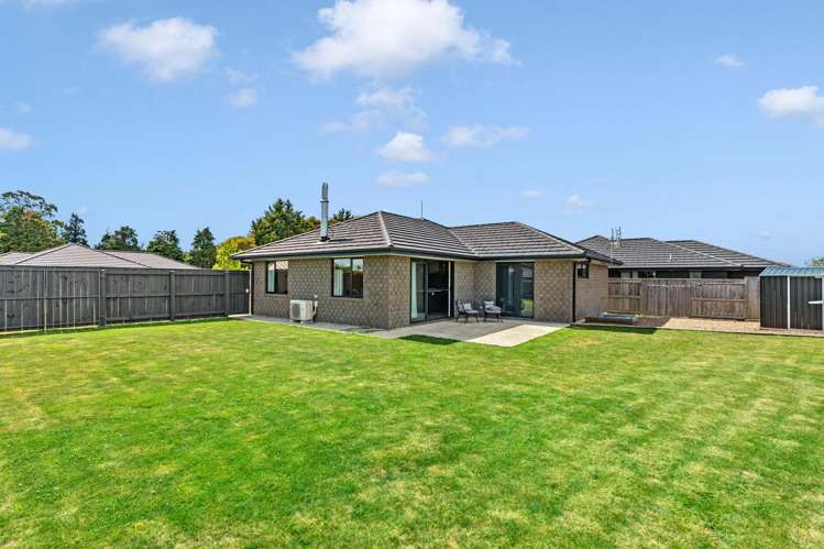 21 Maple Grove Solway_20