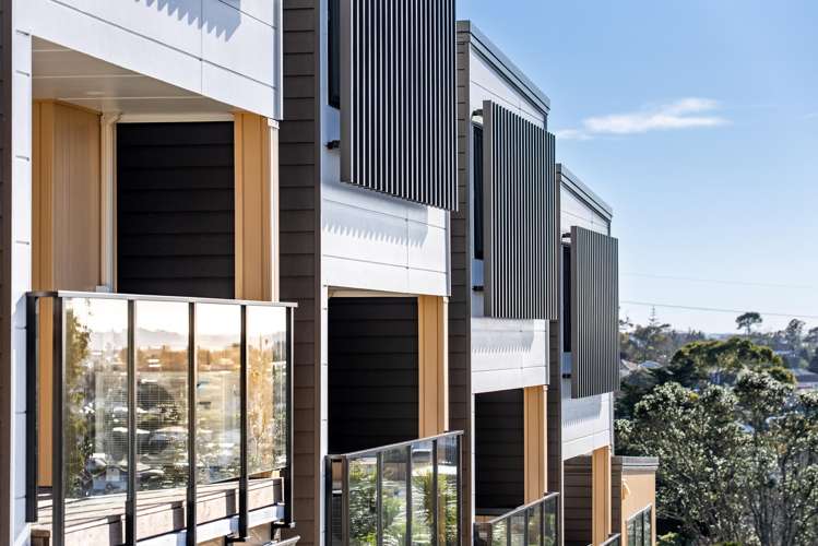 273 Don Buck Road Massey_32