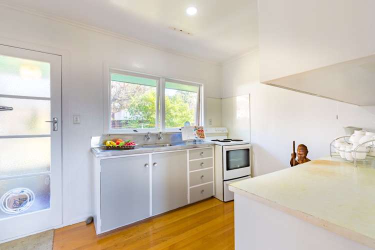 3/7 Lenihan Street Northcote_2