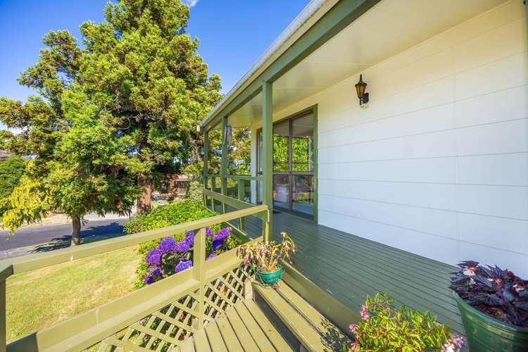 28 Gilbass Avenue Hamilton Lake_28