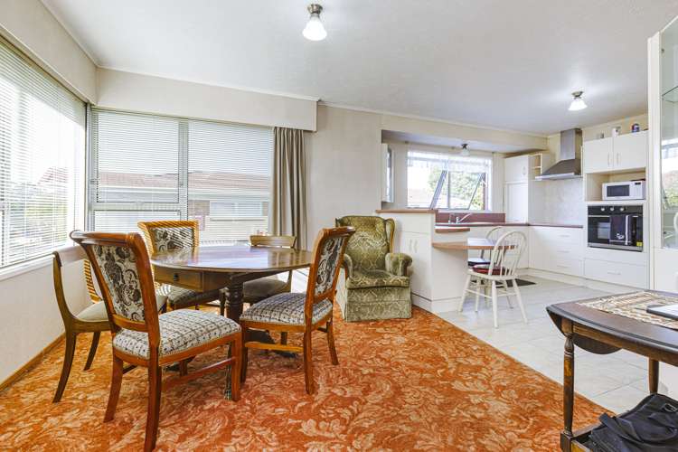 82 Elliot Street Pahurehure_6