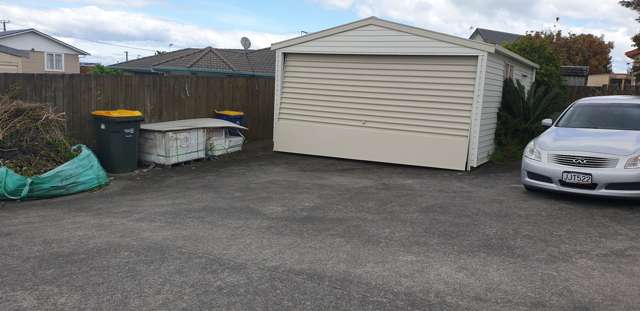 1/212 Sunnynook Road Totara Vale_1