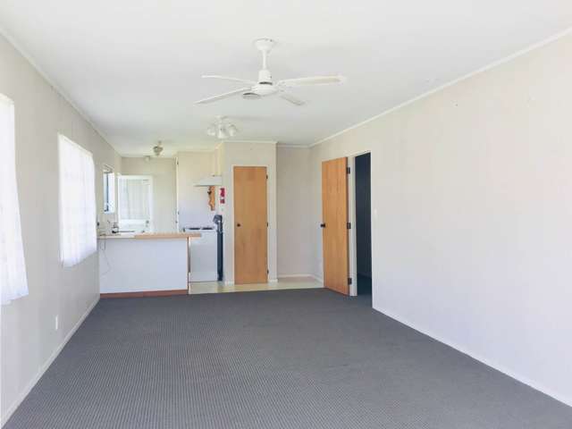 2/49 Ferndale Road Mount Wellington_2