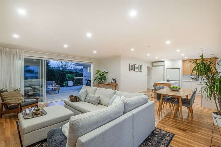 1/15 Ludlow Terrace Totara Vale_6