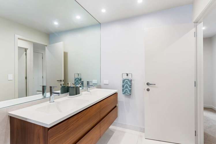 68 Long Drive St Heliers_22