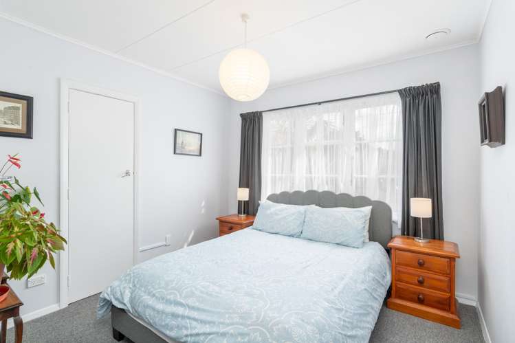 27 Amundsen Grove Stokes Valley_10