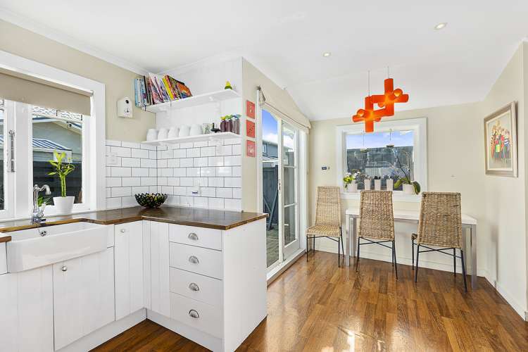 16 Mantell Street Seatoun_11