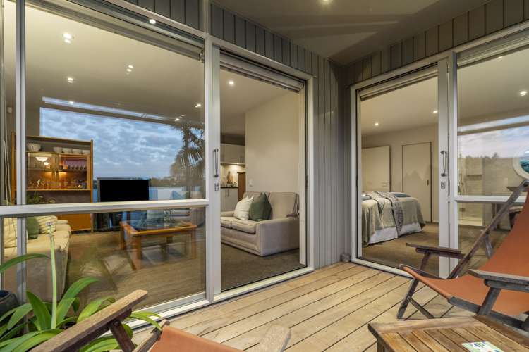 2a Rushden Terrace Red Beach_30