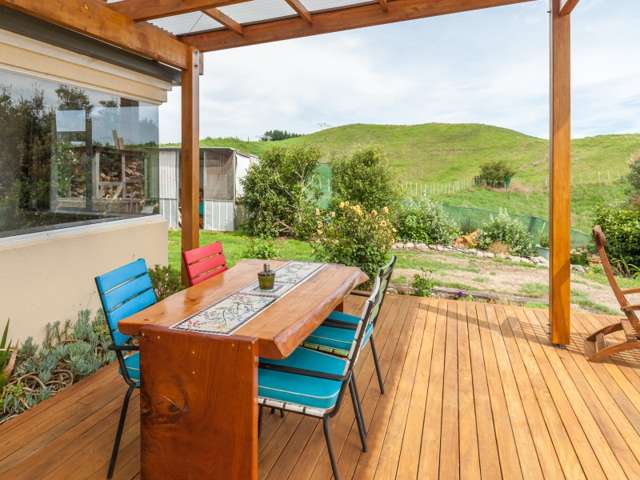 435 Waikawa Beach Road Manakau_3